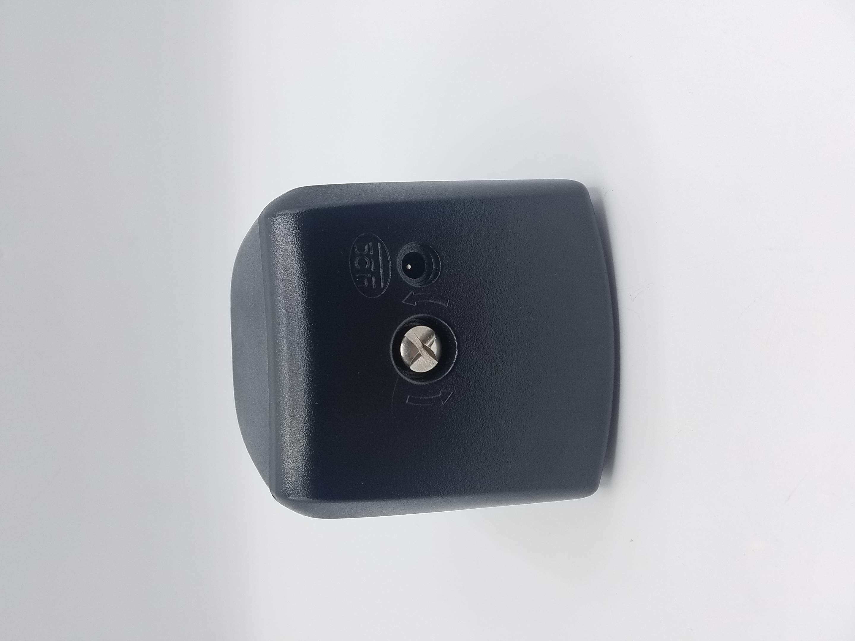 תמונה  של מספר מלאי לאומי 6140-01-599-2402