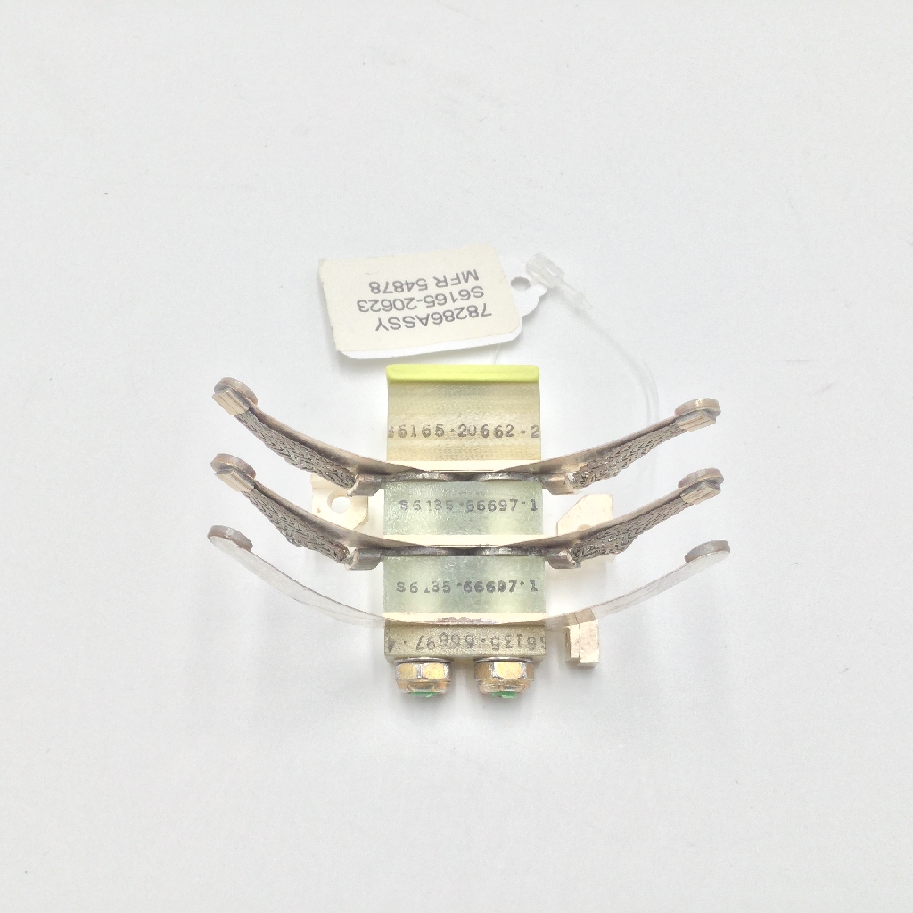 תמונה של מספר מלאי לאומי  1560-00-822-4082